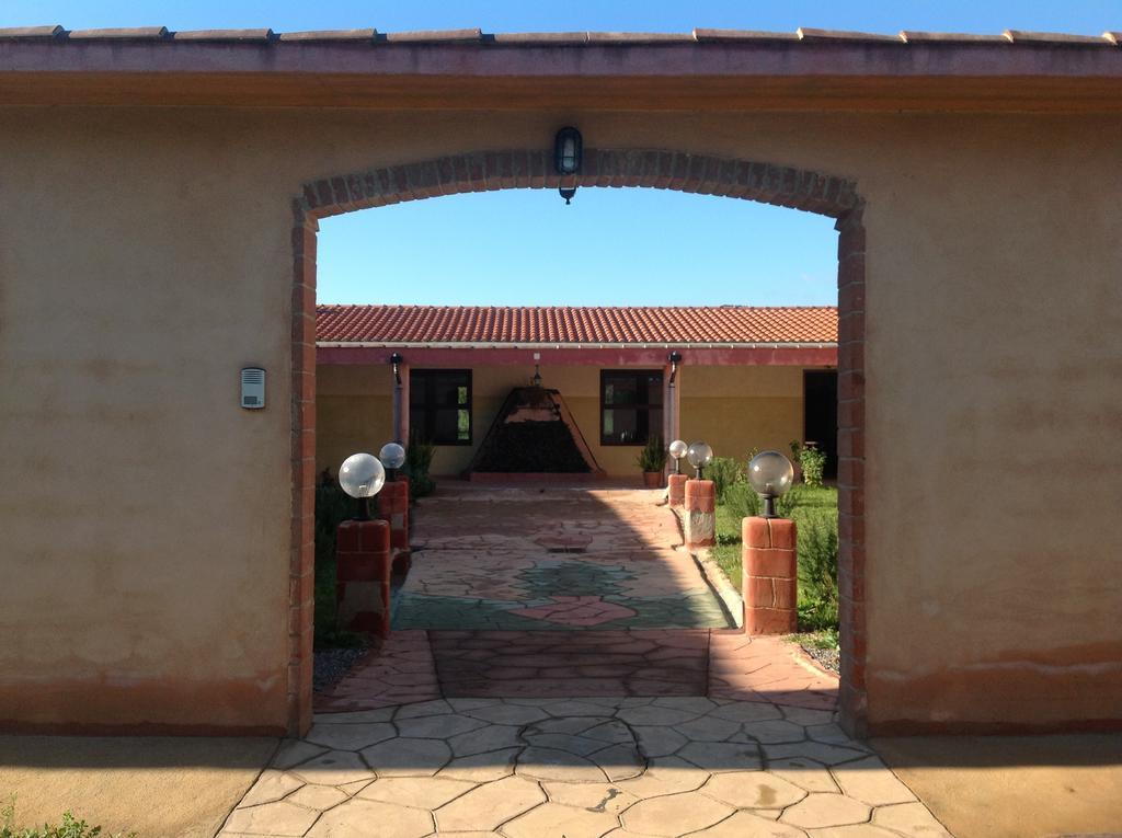 Agriturismo Sogno Latino อีเกลเซียส ภายนอก รูปภาพ