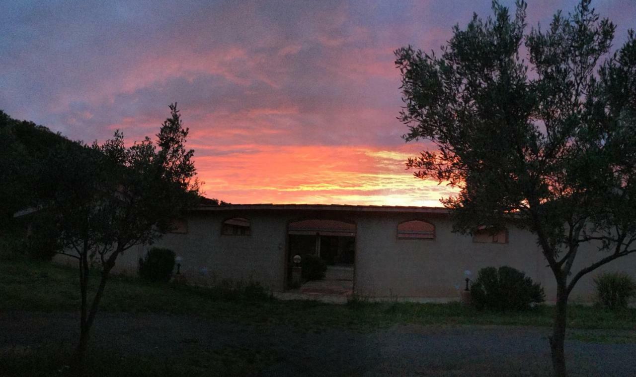 Agriturismo Sogno Latino อีเกลเซียส ภายนอก รูปภาพ